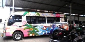 Branding mobil HIS travel bali